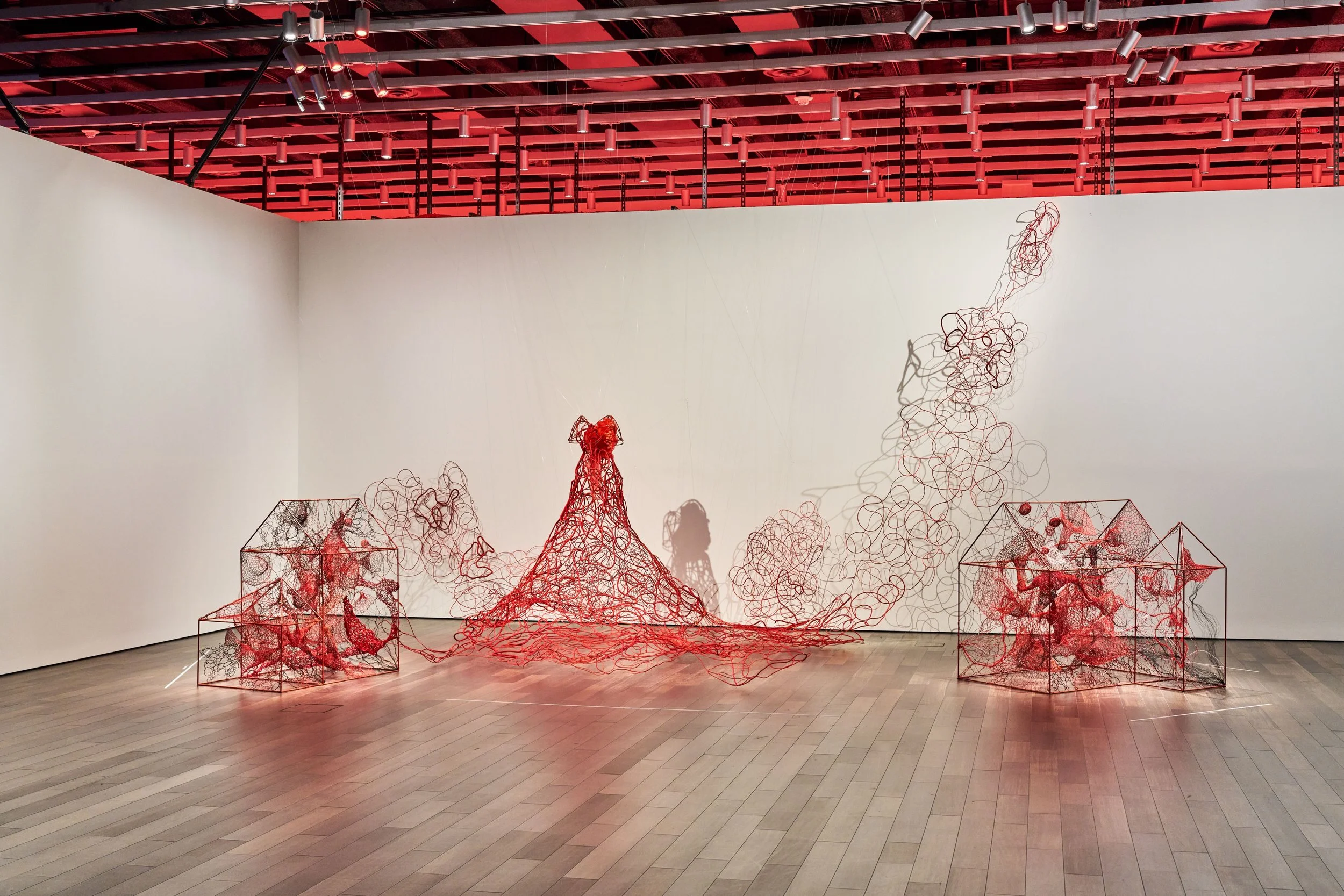 CHIHARU SHIOTA–塩田千春